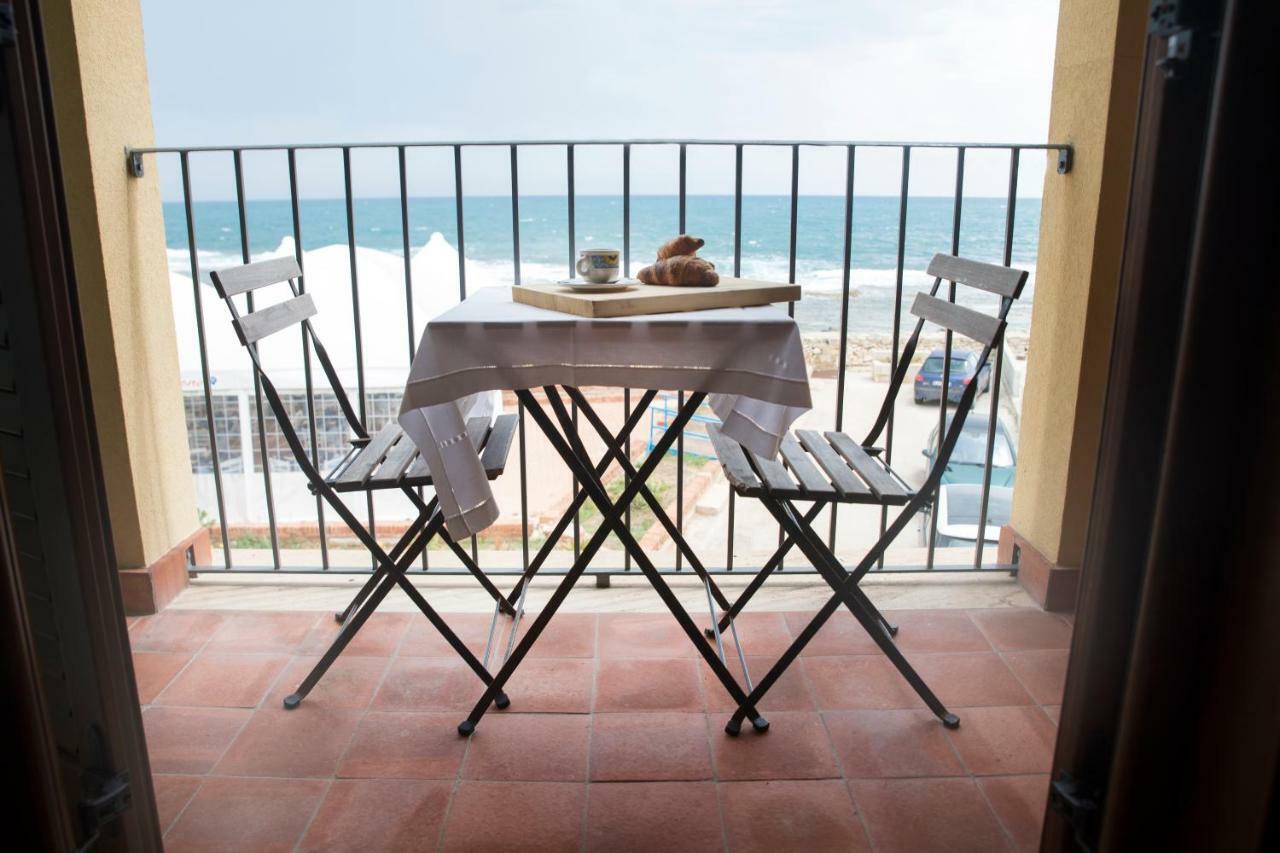 Casa Vacanza "La Piazzetta" Marzamemi Ngoại thất bức ảnh