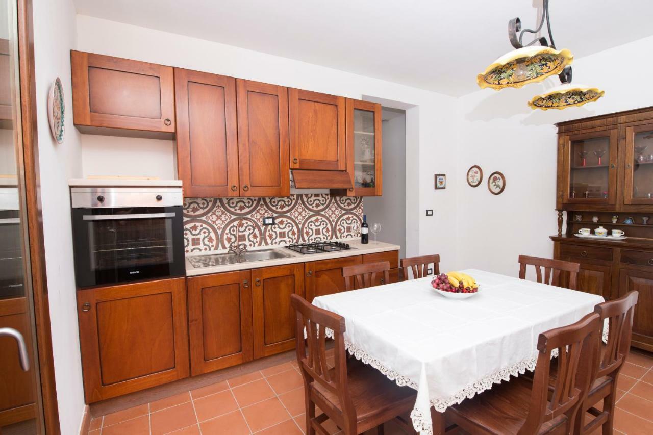 Casa Vacanza "La Piazzetta" Marzamemi Ngoại thất bức ảnh
